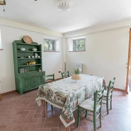 Casa Rosa Ferienhaus Petriolo